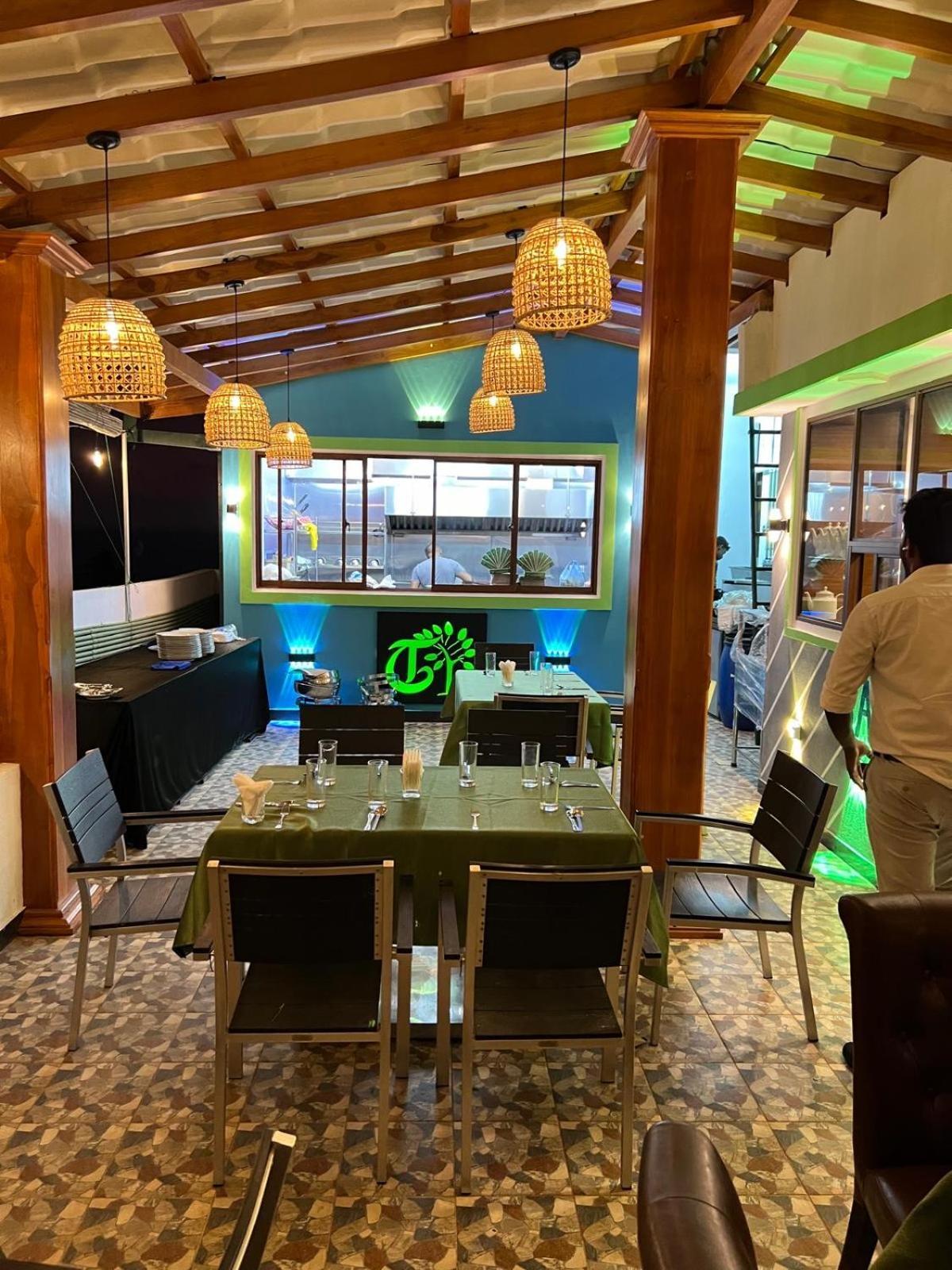 Green Tree Apartments Dehiwala-Mount Lavinia Exterior foto
