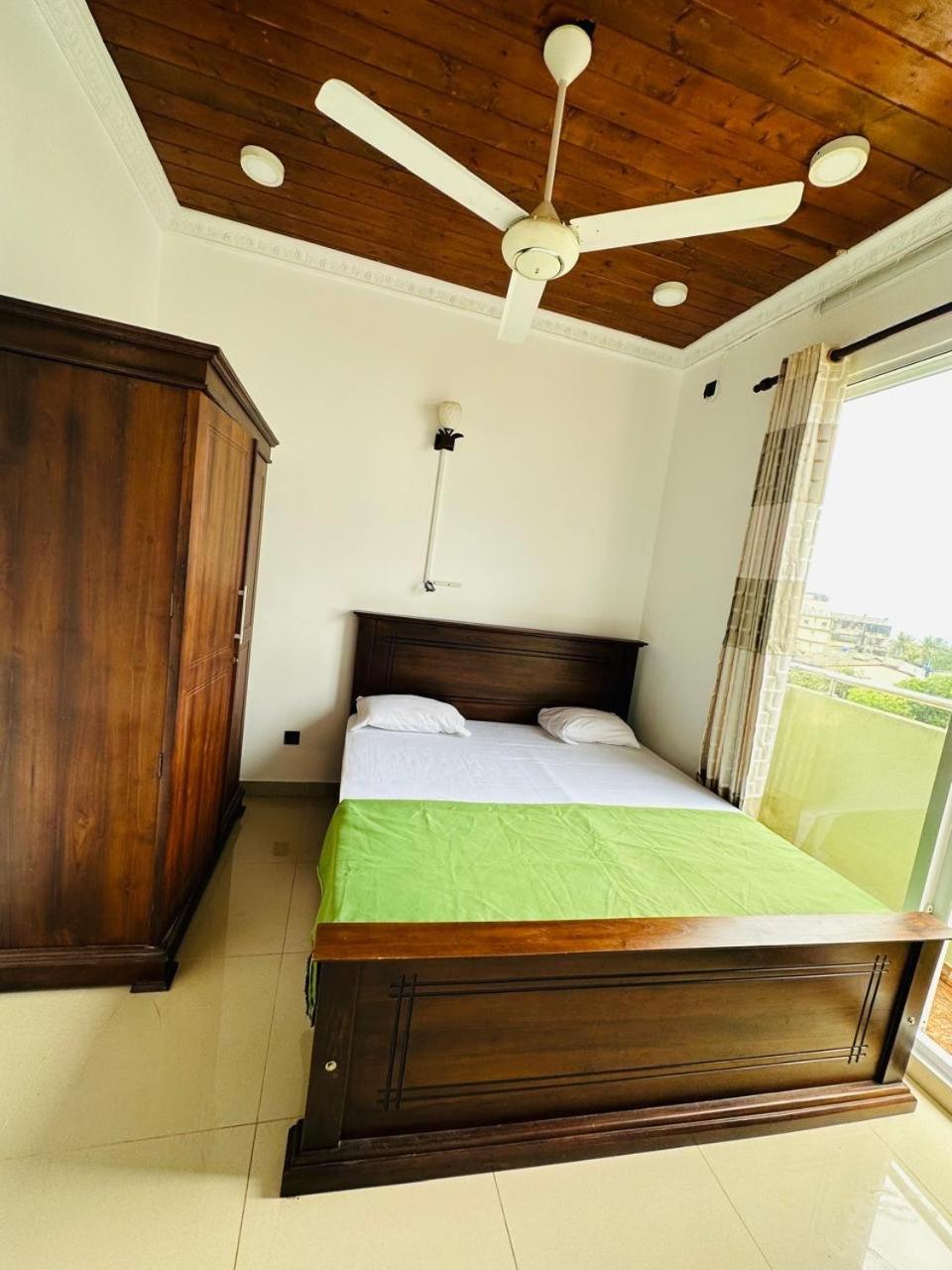 Green Tree Apartments Dehiwala-Mount Lavinia Exterior foto